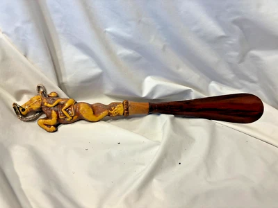 Zapatero de jinete de carrera de caballos de colección baquelita/celuloide era de los años 50 Foto 1 de 4