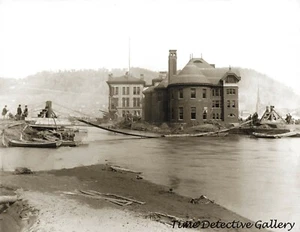 Devastation from 1889 Johnstown, Pennsylvania Flood (7) - Historic Photo Print - Picture 1 of 1