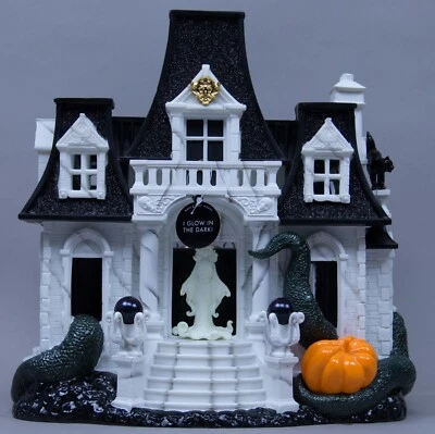 Suporte de luminária Bath & Body Works Halloween 2024 Haunted House 3 pavios vela novo na caixa - Imagem 1 de 4