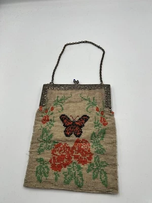 Antiguo bolso de mano floral mariposa con cuentas a mano Art Deco Foto 1 de 4