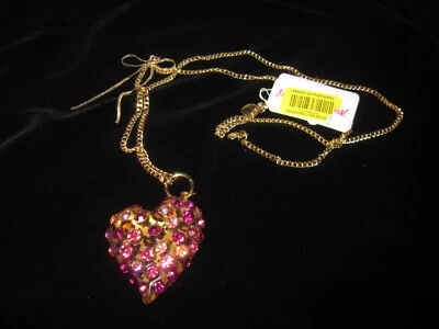 COLLAR LARGO BETSEY JOHNSON CORAZÓN CON FONDO DE LEOPARDO CON BLING Foto 1 de 2