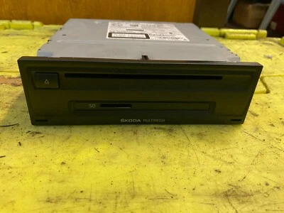 Skoda Octavia Mk3 2013-2017 Multimedia SD CD Head Unit 5E0035820 5E0 035 820  - Image 1 of 2