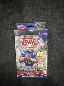 New sealed 2012 Topps Football Factory Sealed Hanger Box 72 Cards - Picture 1 of 6