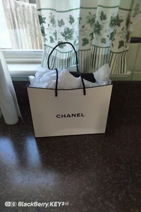 Chanel VIP Client Ltd Ed One Shot Ultrawear Liquid Lip Colour Erotica - Picture 1 of 8