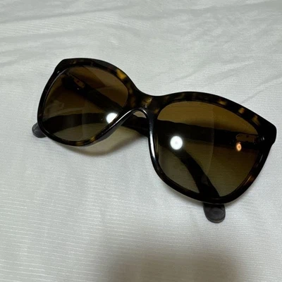 香奈儿太阳镜 5288-Q-A 棕色 Matelasse 绗缝可可标志带盒 二手 — 第 1/4 张图片