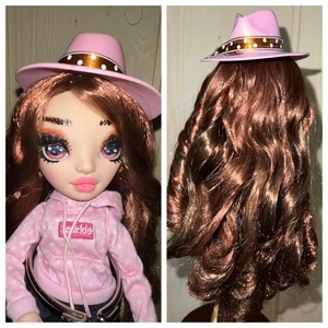 Muñeca Rainbow High Personalizada Repintar Maquillar Cabello Teñido Único en Su Clase Marrón - Imagen 1 de 5