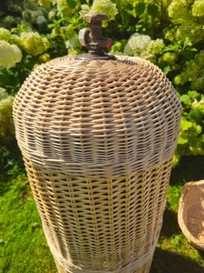 Natural Wicker Gas Cylinder Cover – Handwoven Propane Tank Hide - Picture 1 of 11