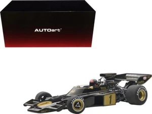 Lotus 72E 1973 Emerson Fittipaldi #1 with Driver Figure in Cockpit 1/18 Model by - Picture 1 of 12