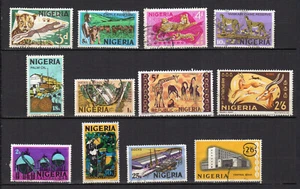 Nigeria un lot de 12 timbres oblitérés /TE3211 - Picture 1 of 1