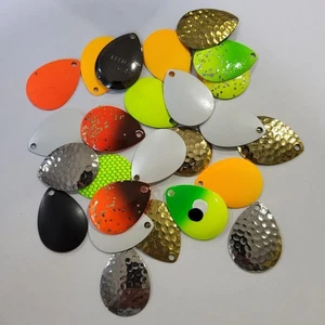 25 Colorado Spinner Klingen Größe # 4 verschiedene Farben - kostenloser Versand! Zander Forelle - Bild 1 von 4