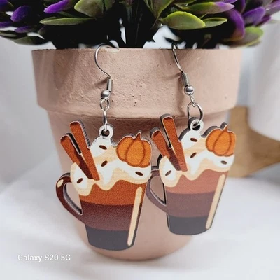 Pendientes de café con leche con especias calabaza otoño Halloween acción de gracias nuevos sin etiquetas Foto 1 de 3