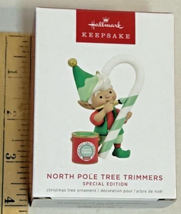 Adorno de Navidad con sello recortador de árboles del Polo Norte - Imagen 1 de 3