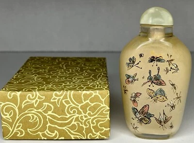 Botella de tabaco mariposas raras pintadas a mano reverso chino vintage del siglo XIX Foto 1 de 4