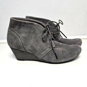 Clarks collection soft cushion womens grey suede booties size 9.5 - Picture 1 of 8