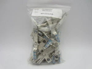 Thomas&Betts 256306951014 Two Hole 1/4 inch Stud Compression Cable Lug(50 PCs) - Picture 1 of 2