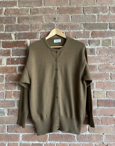 Vintage Lyle & Scott for Bergdorf’s Women’s Cardigan, 100% Cashmere, Sz 42 Mocha - Picture 1 of 9