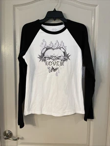 NEW!! SO Junior Long Sleeve V neck T-Shirt Size XL Retail $30 - Picture 1 of 6