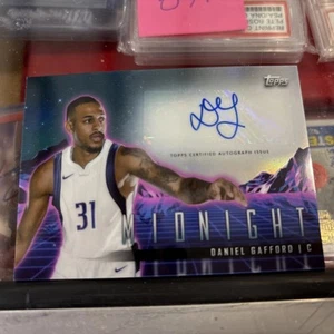 Daniel Gafford 2023-24 Topps Midnight Horizon Signatures Mavericks AUTO #HS-DG - Imagen 1 de 3