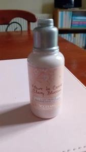 L'Occitane Cherry Blossom Shimmering Body Lotion - Picture 1 of 2