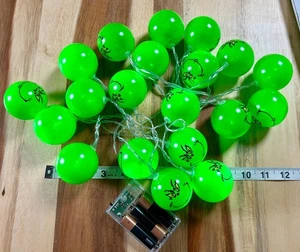 Grinch Lichterkette für Innen Außen Weihnachtsbeleuchtung 10 Fuß 20 Glühbirnen - Bild 1 von 9