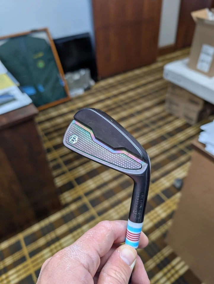 Bettinardi MB24 Black Rainbow 4-P KBS C Taper 130 X Foto 1 de 4