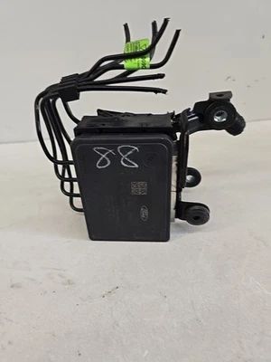 2017 2018 Ford Fusion ABS Anti Lock Brake Pump | HG9C-2B373-BF - Image 1 of 4