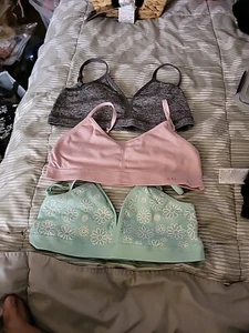 Lot of 3 Girls Bralettes Size 34 Large Sports Bra Training Bra Pink, Gray Green - Picture 1 of 9