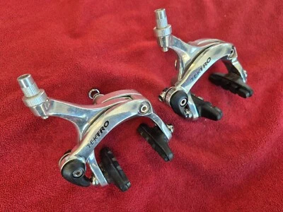 Pinzas de freno de carretera TEKTRO R310A de doble pivote para montaje empotrado Foto 1 de 4