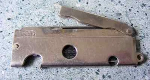 VINTAGE JIGGER CIGAR CUTTER PIERCER WITH 1919/1920 PATENTS & 1920 DESIGN NUMBER - Picture 1 of 3
