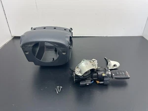 2016 - 2017 Kia Rio Steering Ignition Switch Door Lock Bezel & Flip Key OEM Set - Picture 1 of 13