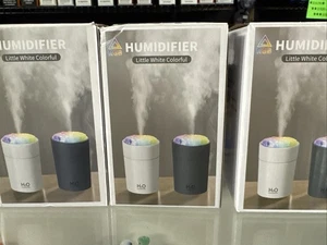 Tragbarer Mini USB Luftbefeuchter/Öl Diffusor - RGB Licht - schwarzes Gerät - Bild 1 von 3