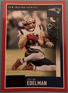 2020 Panini Score Football Red Parallel #22 Julian Edelman New England Patriots - Bild 1 von 2