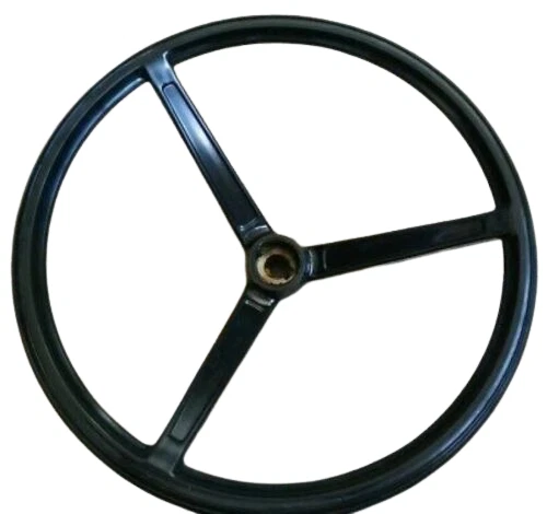 8008003 VOLANTE CHIAVETTA CON TAPPO PER TRATTORE FIAT Ø38 - Immagine 1 di 1