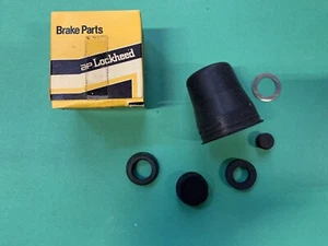 AUSTIN A30 A35 BRAKE MASTER CYLINDER KIT LOCKHEED BOXED - Picture 1 of 2