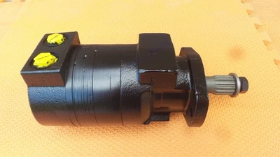 Parker TF0195AB050AAVE Hydraulic Motor TF0195AB050AAAA TF0195AB050AAAB OEM NEW - Image 1 of 4