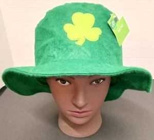 St. Patrick's Day Green Shamrock Felt Hat Ages +14 Unisex - Picture 1 of 12