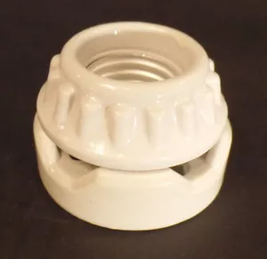 New Medium Base E26 Glazed Porcelain 2 Piece Ring Type Sign Edison Socket #SO719 - Picture 1 of 4
