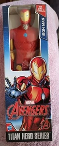Marvel Avengers Titan Hero Series™ Iron Man Figure 12in (2016) - Foto 1 di 10