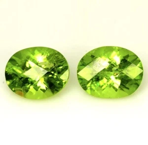 Peridot 5.61 Cts 2pcs Natural Green Pakistan Peridot Gemston - Picture 1 of 1