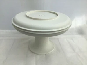 Tupperware Serve It All Set Pedestal Plate Chip & Dip Cake Stand Almond Vintage - Picture 1 of 8