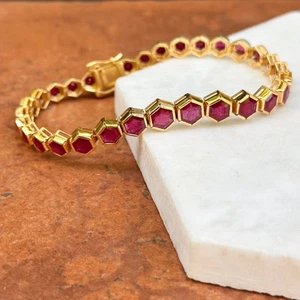 Estate 14KT Yellow Gold Bezel Set Red Ruby Graduated Hexagon Tennis Bracelet - Picture 1 of 9