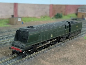 Triang R356 OO Gauge BR Green B of B 34051 Winston Churchill Spares/Repairs - Picture 1 of 6