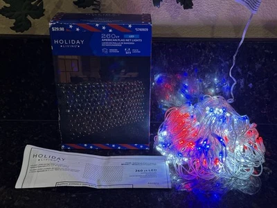 Holiday Living American Flag Net Lights LED 260 Count Indoor Outdoor 6.5’ x 3.2’ - Image 1 of 4
