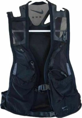 [NRLA4082] Mens Nikelab x MMW Kiger Vest - Image 1 of 2