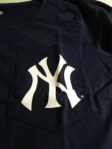 Officially Licensed Majestic MLB New York Yankees Women's Plus T-Shirt BLUE NWT - Picture 1 of 9