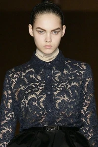PRADA F/W 2008 RUNWAY Navy Blue Cotton Floral Lace Detachable Collar - Picture 1 of 10