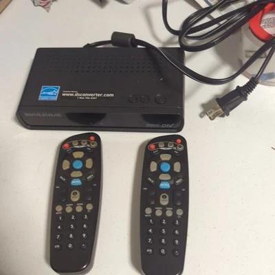 Digital Stream DTX9950 DTV Converter Box With 2 Remotes Used Read Desc - Image 1 of 4
