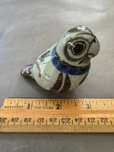FIGURA DE ARTE POPULAR MEXICANO DE CERÁMICA LORO PÁJARO TONALA DE COLECCIÓN FIRMADA POR WILMOT - Imagen 1 de 5