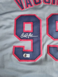 CHARLIE SHEEN "MAJOR LEAGUE" WILD THING VAUGHN SIGNIERTES TRIKOT *BECKETT 2W238964 - Bild 1 von 4