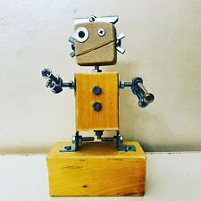Robot Steampunk In Legno E Metallo